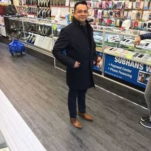 Meet your Posher, Malik